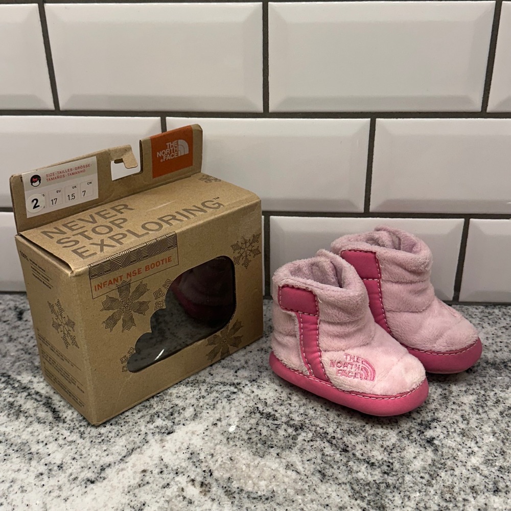 The North Face infant 2 NSE Bootie Pink Fleece Quilted Hook Loop Winter Gorpcore